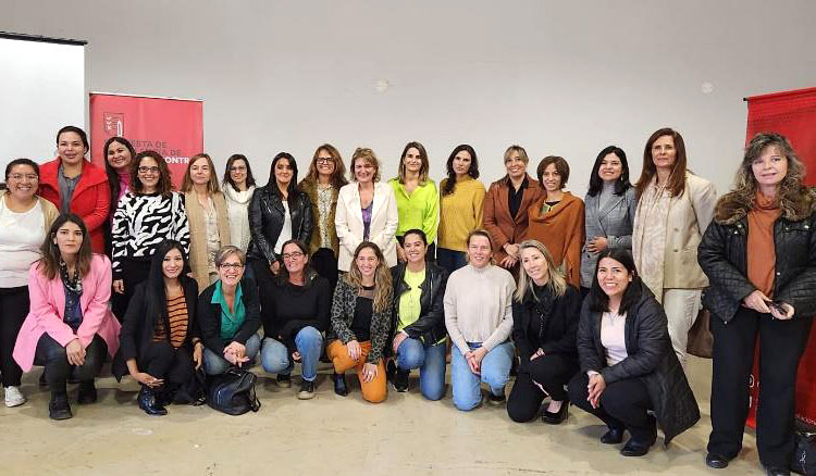 Fotografía Encuentro sobre los resultados de la encuesta de prevalencia de violencia contra las mujeres