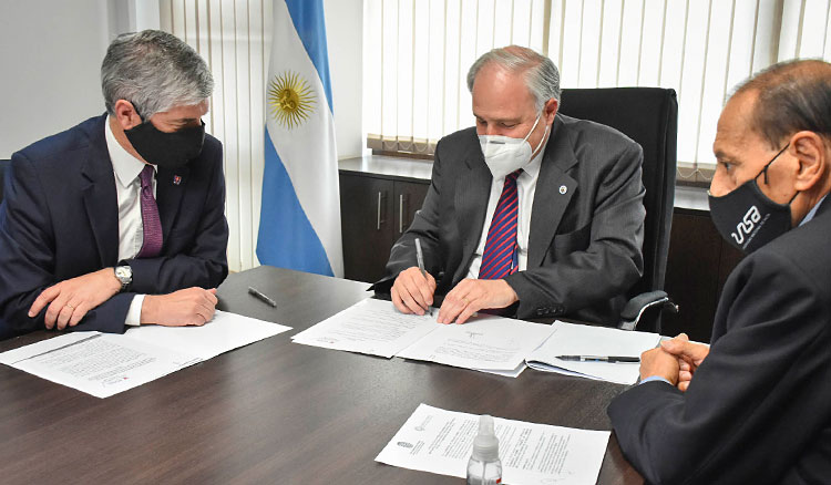 Fotografía Educación continúa potenciando la formación de docentes