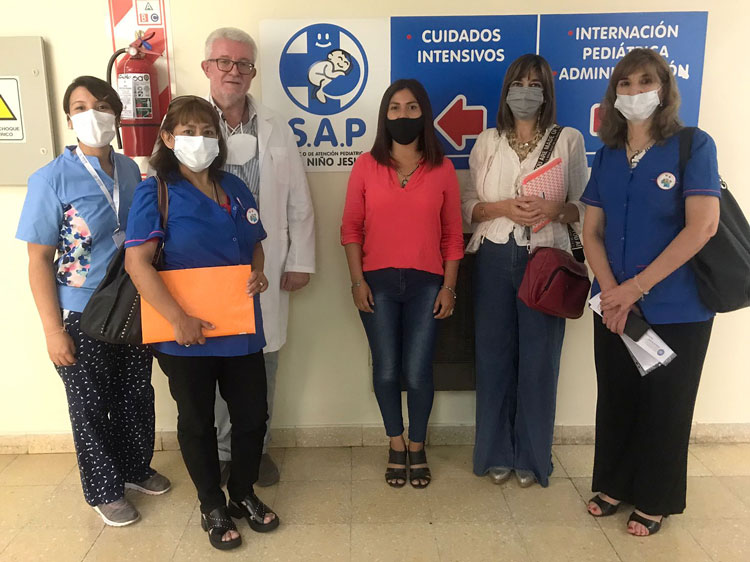 Fotografía Docentes hospitalarios brindarán clases a los pacientes internados