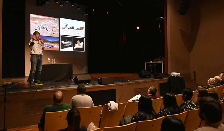 Fotografía Estudiantes salteños participaron de una charla sobre astronomía