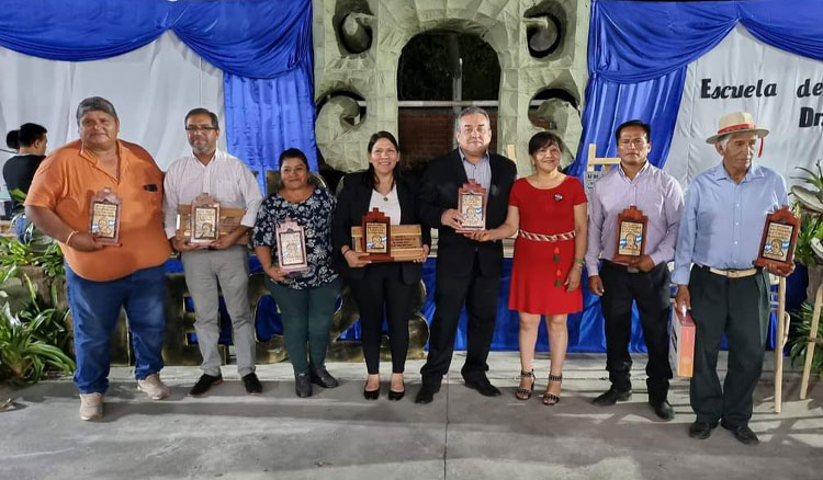 Fotografía La escuela técnica N° 3.125 de Isla de Cañas recibió el nombre 