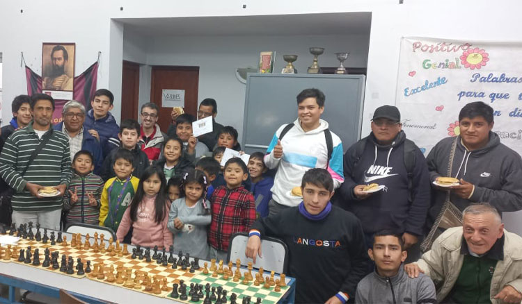 Fotografía: Fomentando el patriotismo y la inclusión a través del ajedrez