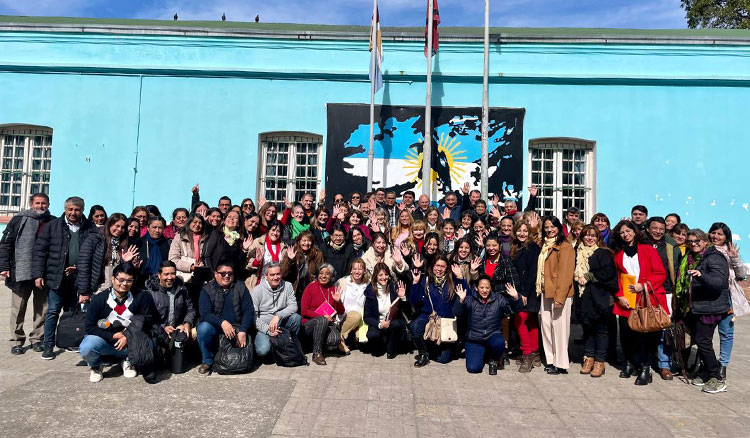 Fotografía: Continúan las mesas de trabajo con docentes del interior