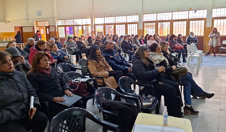 Fotografía: Continúa capacitándose a escuelas centinelas del cordón sanitario del río Arias-Arenales