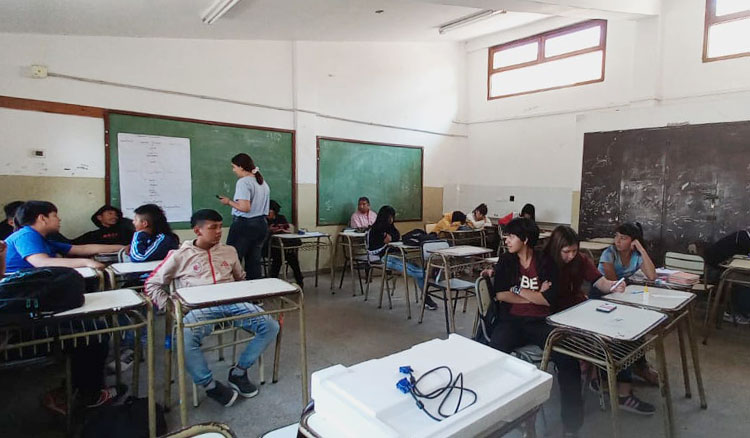 Fotografía: Integración educativa para una futura Radio Escolar en Vaqueros