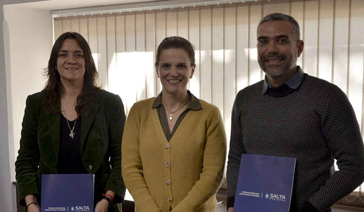 Fotografía: Educación firma un convenio que promueve la diversidad cultural
