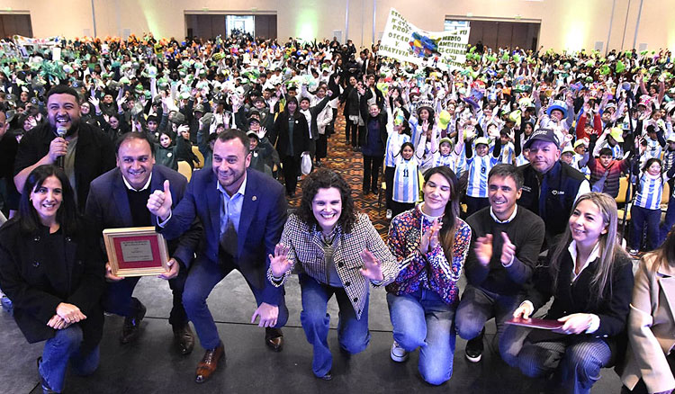 Fotografía: Más de 2500 alumnos salteños realizaron su promesa de cuidado ambiental