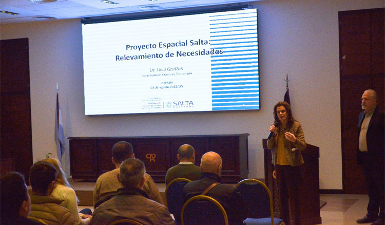 Fotografía: Diversas organizaciones analizaron las necesidades de Salta para tener una misión espacial