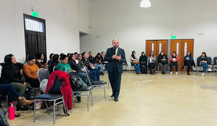 Fotografía: Docentes se capacitaron en diversidad intercultural e interreligiosa