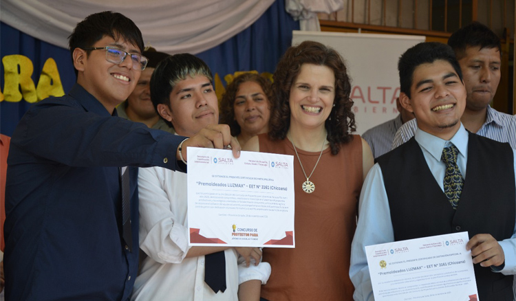 Fotografía: Se premió a los ganadores del “Concurso de Proyectos para Jóvenes de Escuelas Técnicas 2025”