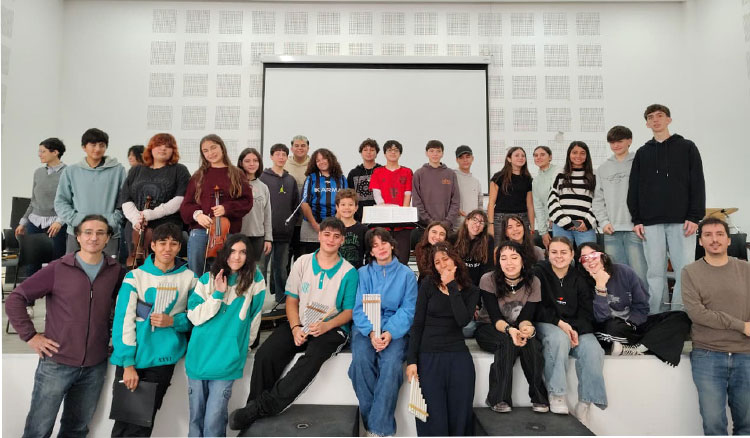 Fotografía: Estudiantes salteños fortalecieron sus trayectorias educativas a través de un intercambio artístico en La Plata