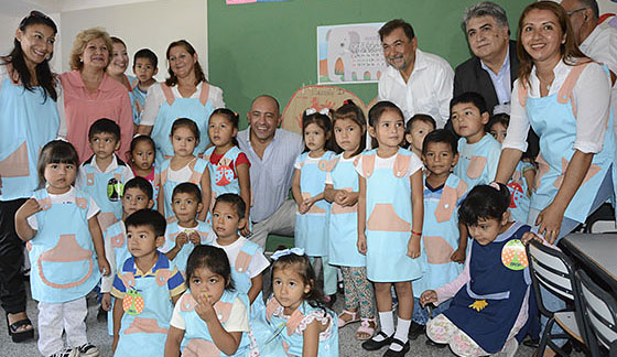 Escuela de Nivel Inicial en Hipólito Yrigoyen Escuela de Nivel Inicial en Hipólito Yrigoyen