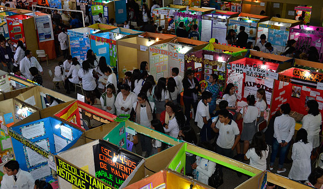 Continúan las capacitaciones a docentes evaluadores Continúan las capacitaciones a docentes evaluadores