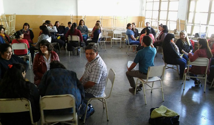Actividades preventivas con familias, estudiantes, preceptores Actividades preventivas con familias, estudiantes, preceptores