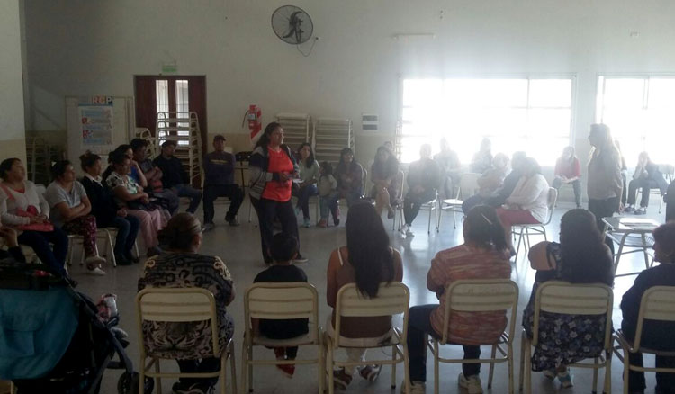 Actividades preventivas con familias, estudiantes, preceptores Actividades preventivas con familias, estudiantes, preceptores