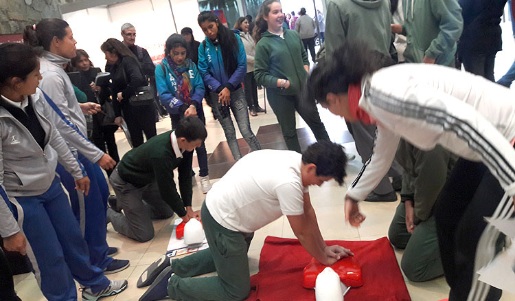 Gran concurrencia de personas a los stands de RCP de la muestra Expofuturo