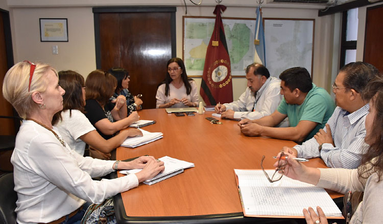 La ministra de Educación se reunió con representantes de SITEPSA y ATE