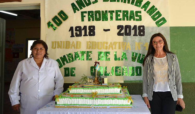 Festejo por los cien años de la escuela Combate de la Vuelta de Obligado