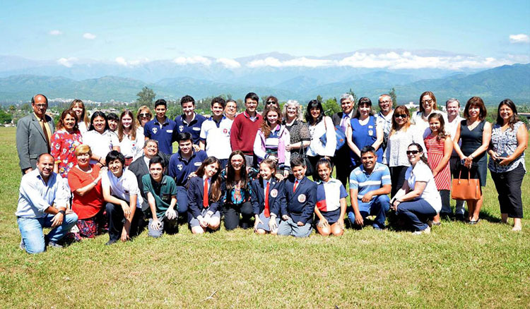 La Ministra de Educación recibió a un grupo de estudiantes destacados en Olimpiadas Nacionales