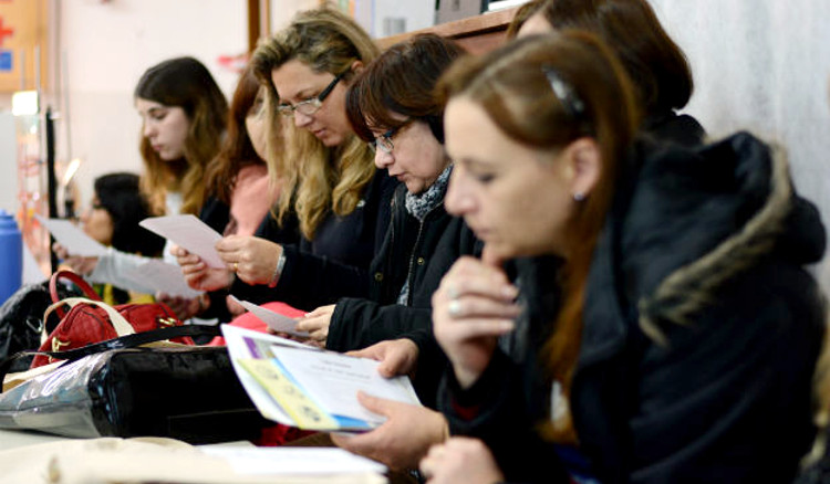 Hasta el 25 de abril los docentes deberán presentar la documentación de actualización de los títulos y acreditaciones