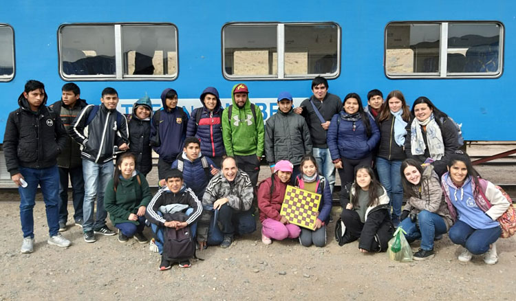 Estudiantes destacados viajaron al emblemático Tren a las Nubes