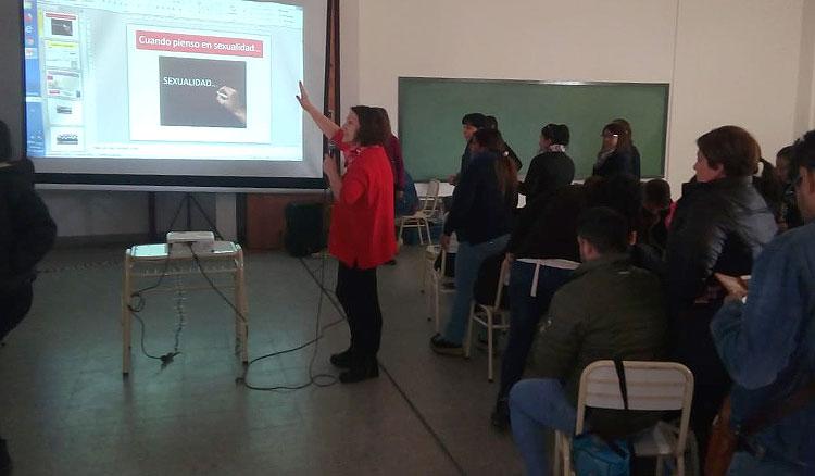 Conferencia Violencia de género: Tipos y modalidades