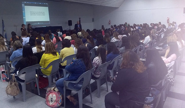 Fructífera Jornada de trabajo sobre el Protocolo de intervencion...