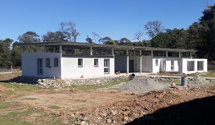 Avanza el nuevo edificio secundario con albergue en Los Naranjos